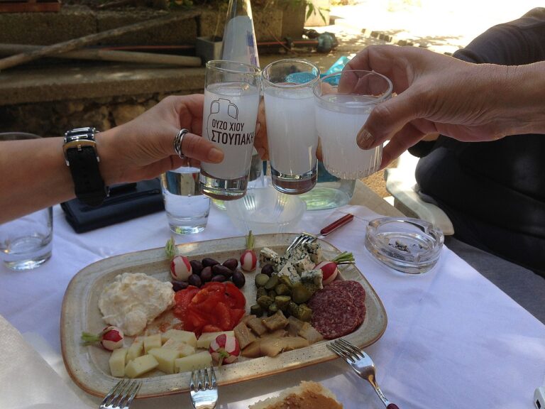 Ouzo trinken aber bitte richtig